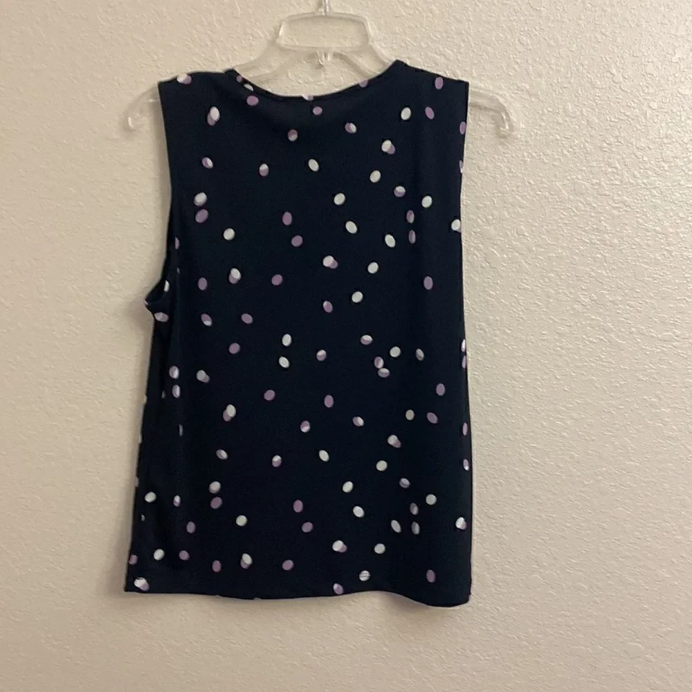 🔵Liz Claiborne Black With Purple and White Polka dot tank!!!